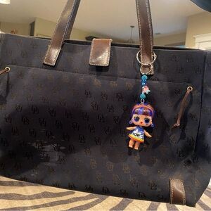 Bag, Dooney & Bourke DB Signature Tote